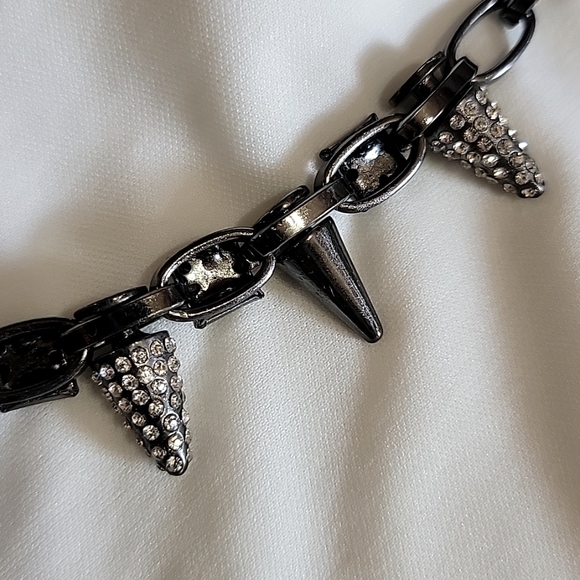 Double Layer Spiked Gunmetal Choker With Pearls, NWOT - Picture 2 of 6
